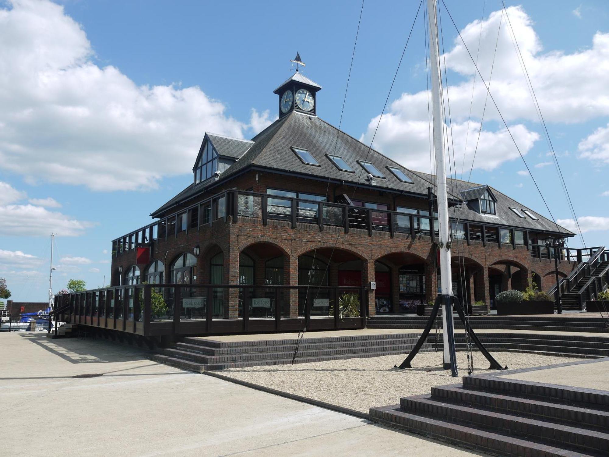 Boathouse Hotel Hythe  Exterior photo